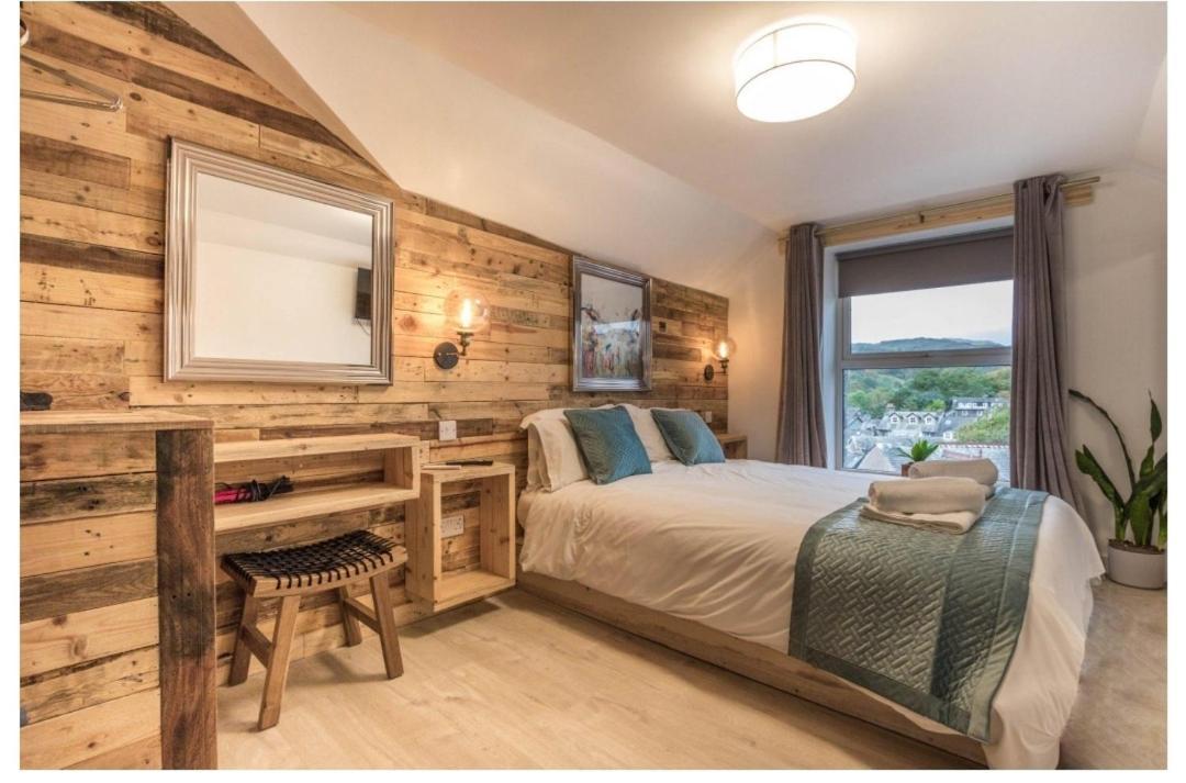 Holiday home Location Close To Everything, Modern, Dog Friendly, Amazing Views!