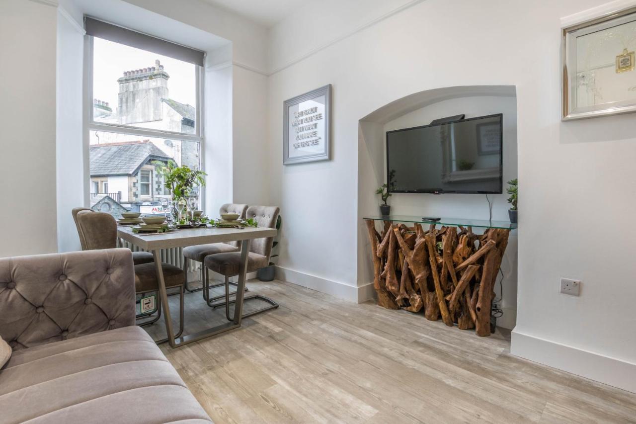 Location Close To Everything, Modern, Dog Friendly, Amazing Views! * Ambleside